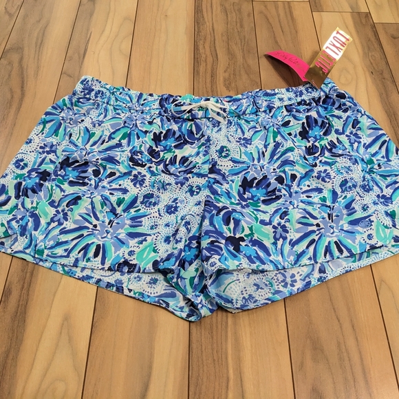 NWT! Lilly Pulitzer Luxletic Run Around Shorts Iris Blue High Maintenance XL - Picture 2 of 15